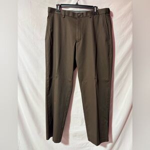 Haggar Men's Chinos in Dark Brown